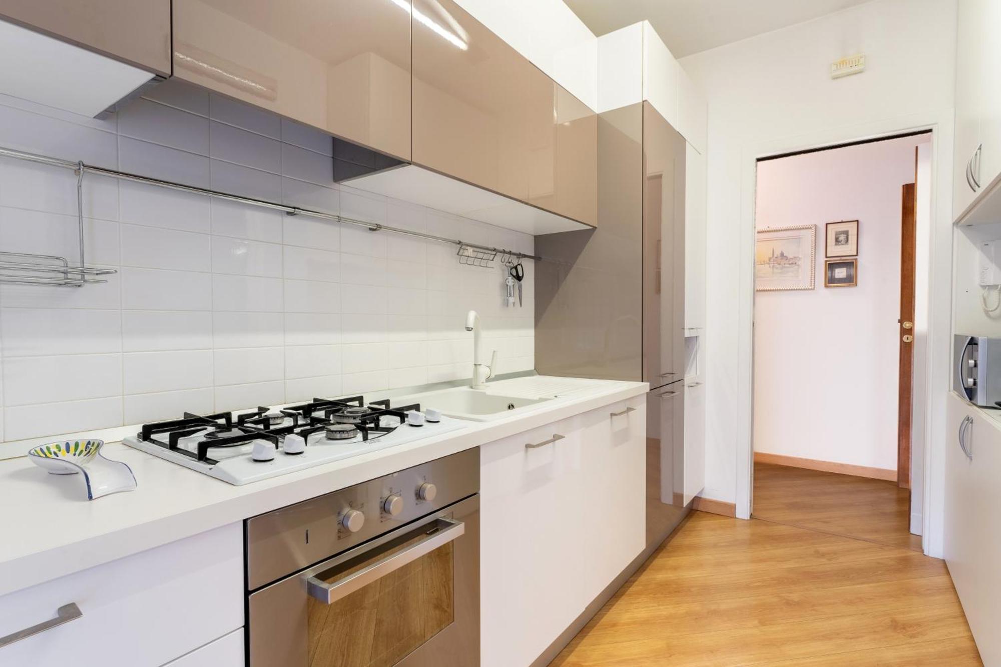 Apartment Furio Family Flat, A Few Steps From Metro A Stop Rome